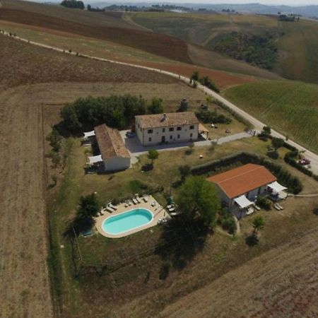 Gasthaus Rustico Del Bozzo Castelleone di Suasa Exterior foto